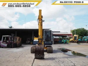 รถขุด komatsu PC60-6