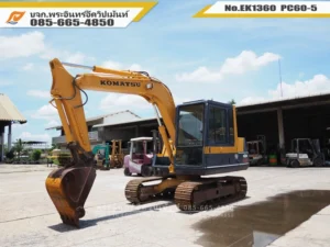 รถขุด komatsu PC60-5